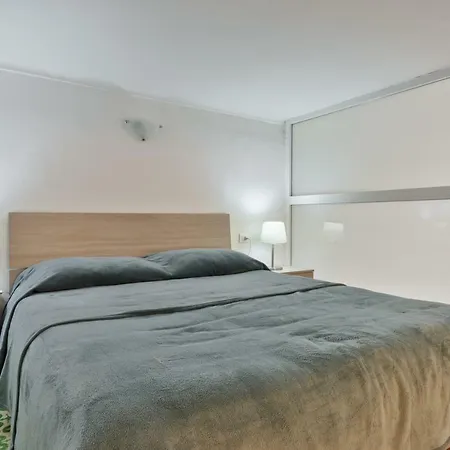 Santa Giulia Open Space Apartment Turin