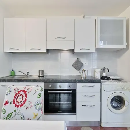 Santa Giulia Open Space Apartamento *